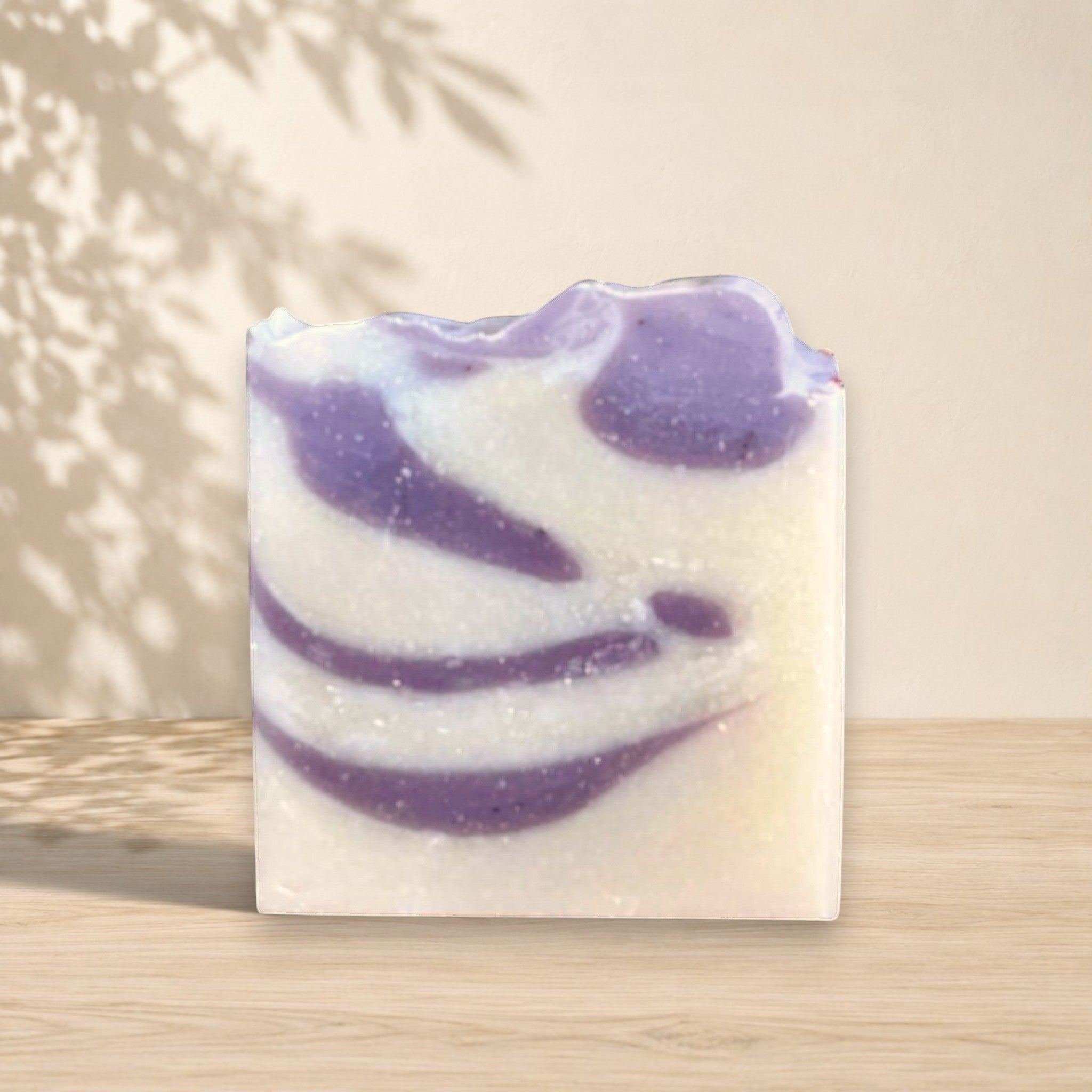 Savon à l'argile brésilienne WHITNEY huile d'avocat et lilas